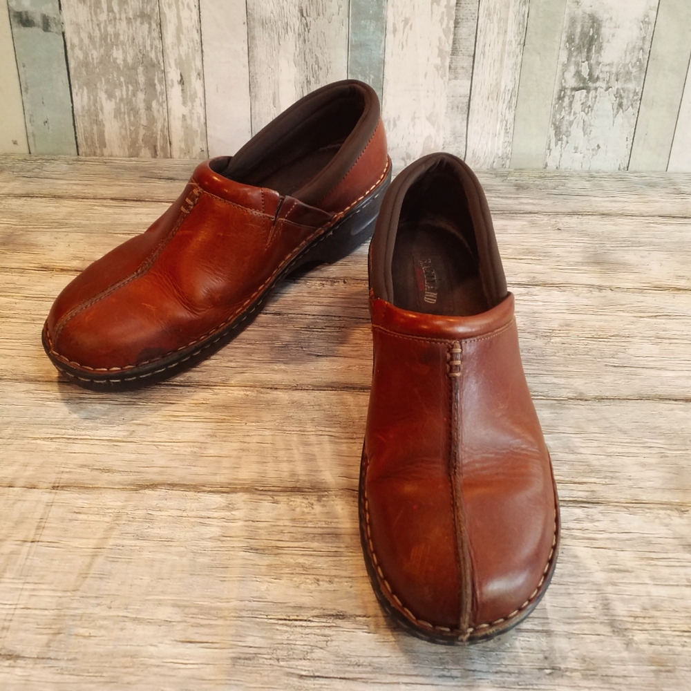 Eastland Womens Brown Leather Slip-On Shoes